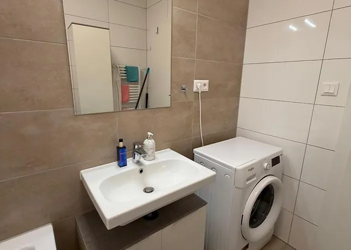 Apartament Panoramic In Center With Private Parking Garage Bratislava